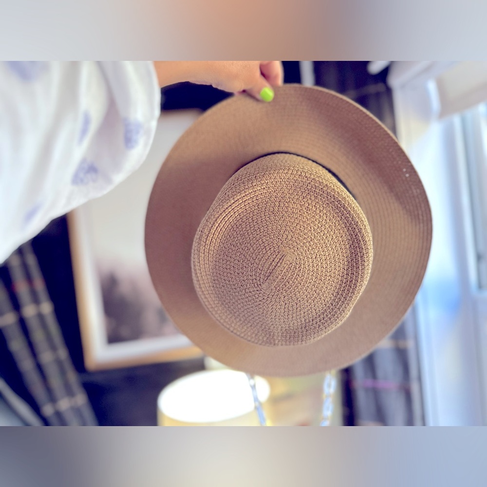 Chain Paper Hat Coco C O C O - image 6